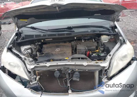 2011 Toyota Sienna Xle V6 из США, поврежденный, VIN 5TDYK3DCXBS025121